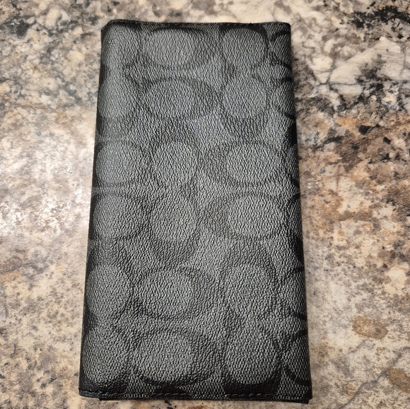 Coach Mens Wallet - Picture 2 of 2